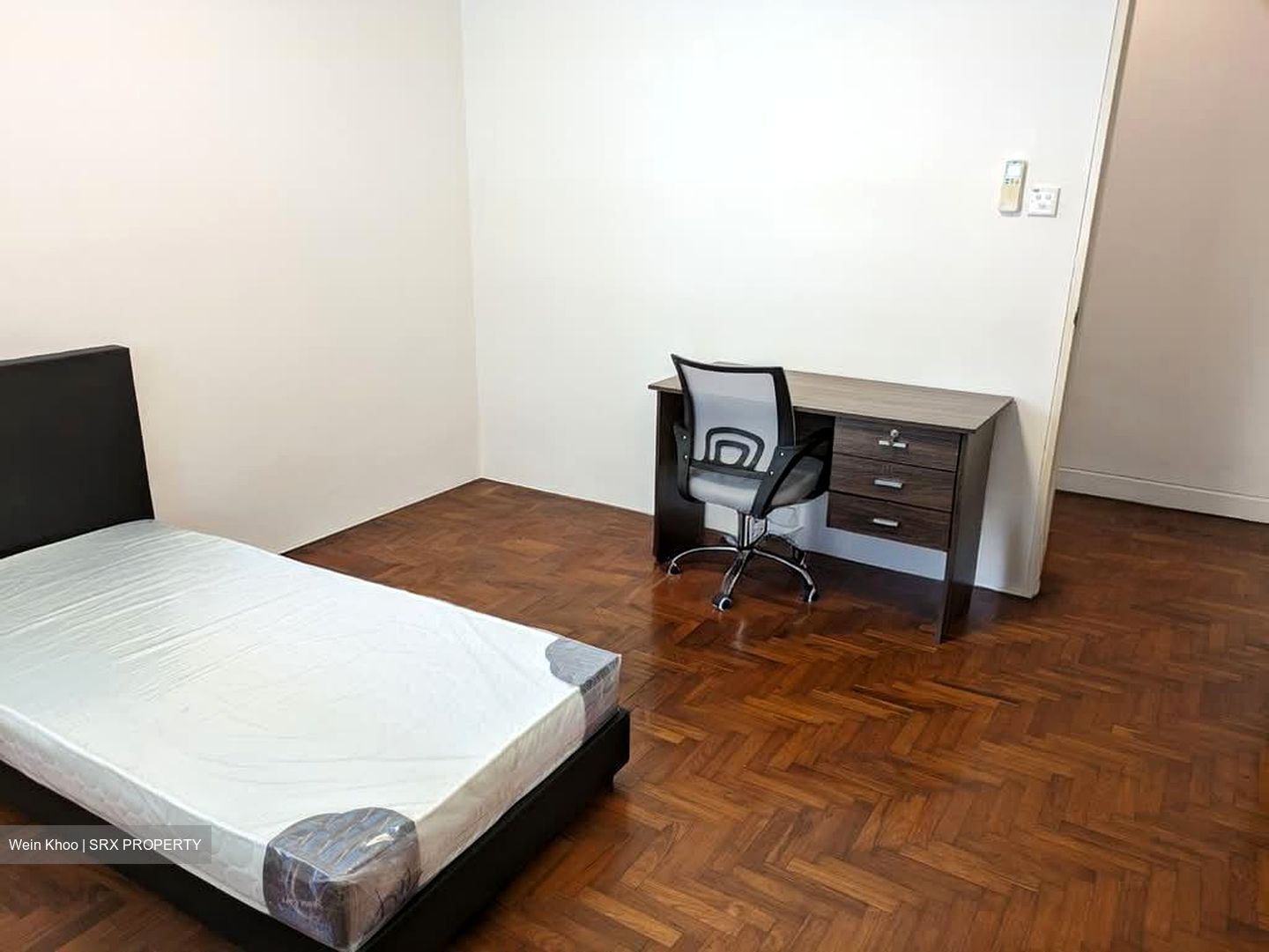 Pandan Valley (D21), Condominium #557053411